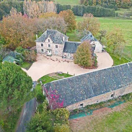 לינה וארוחת בוקר Saint-Germain-les-Vergnes Domaine De La Clauzade מראה חיצוני תמונה