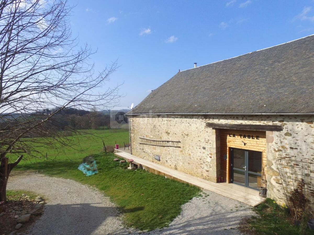 לינה וארוחת בוקר Saint-Germain-les-Vergnes Domaine De La Clauzade מראה חיצוני תמונה