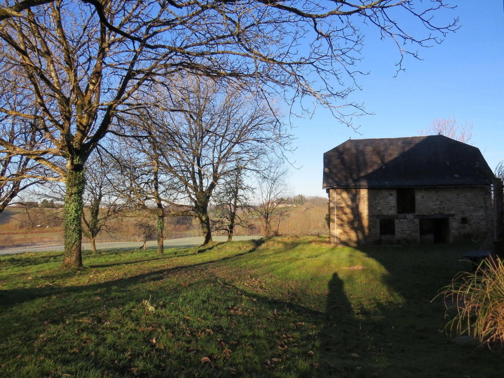 לינה וארוחת בוקר Saint-Germain-les-Vergnes Domaine De La Clauzade מראה חיצוני תמונה