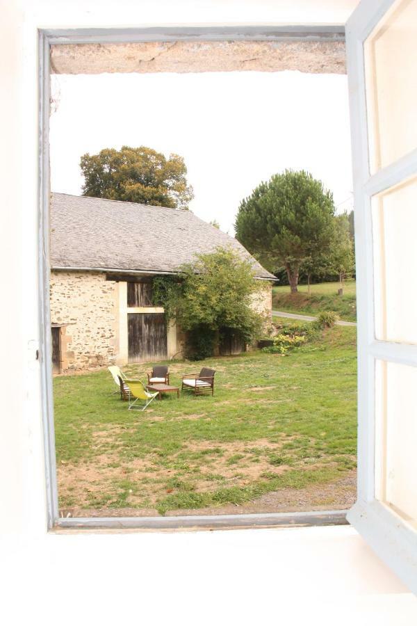 לינה וארוחת בוקר Saint-Germain-les-Vergnes Domaine De La Clauzade מראה חיצוני תמונה